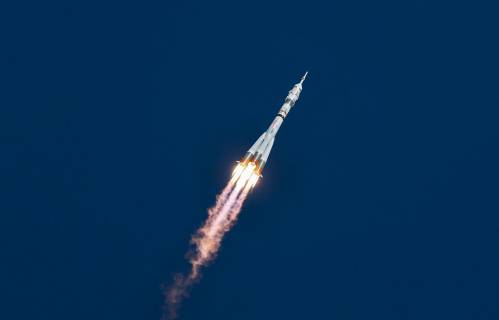 Lanzamiento nave tripulada Soyuz MS-27 rumbo a la EEI